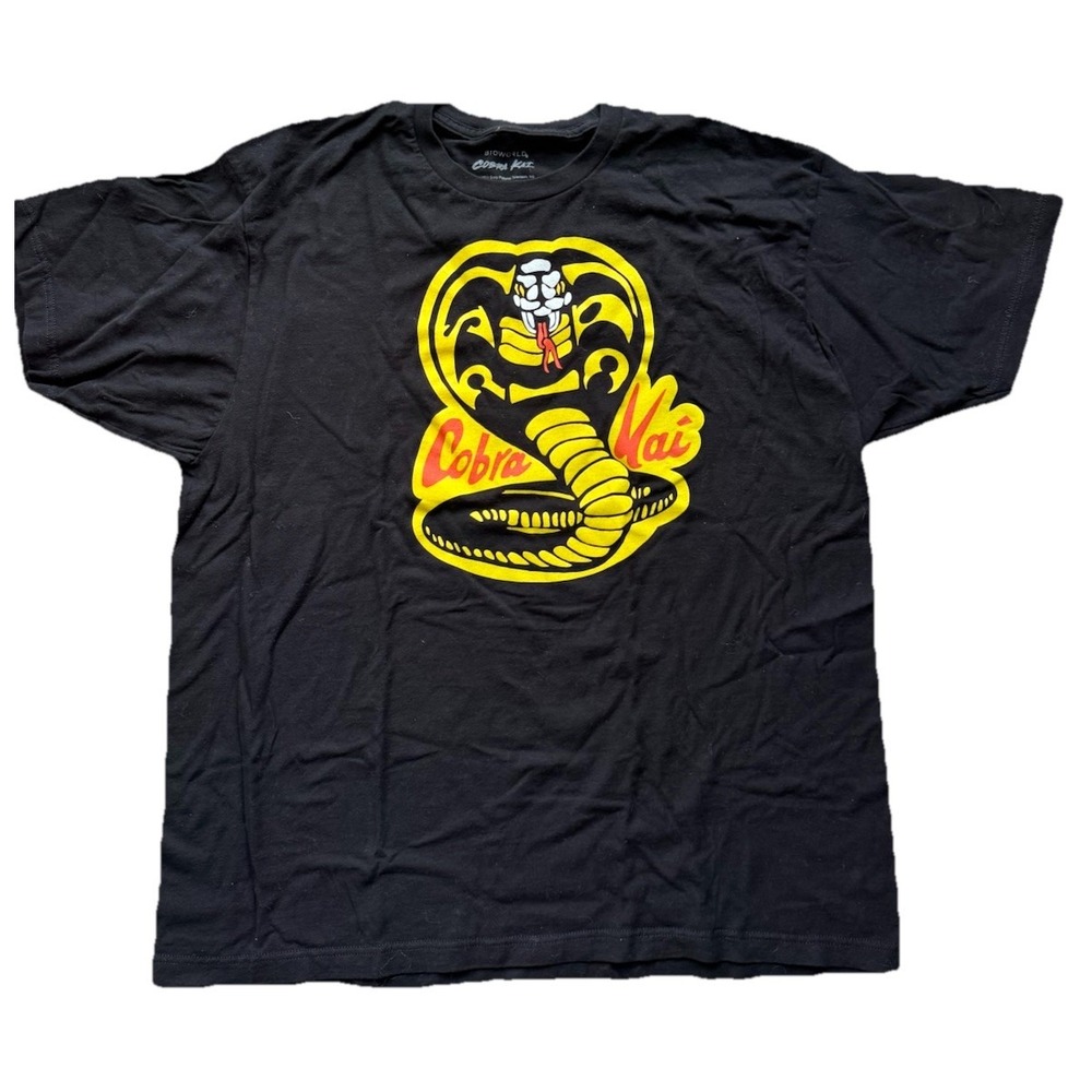 Bioworld Cobra Kai Graphic TShirt Men XL Black Yellow Cobra Dojo Logo Karate Kid